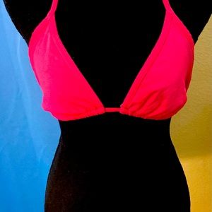 gently worn medium women’s bikini top pink oldnavy